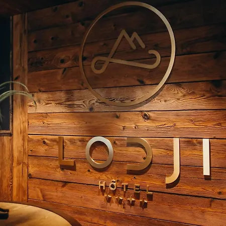 מלון Lodji & סן-מרטין-דה-בלוויל