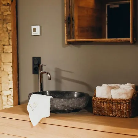 מלון Lodji & סן-מרטין-דה-בלוויל